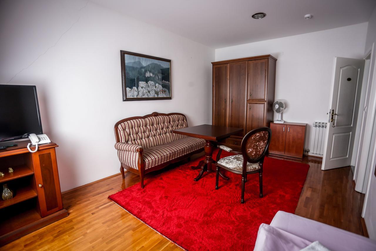 Hotel Bob Σαράγεβο Εξωτερικό φωτογραφία